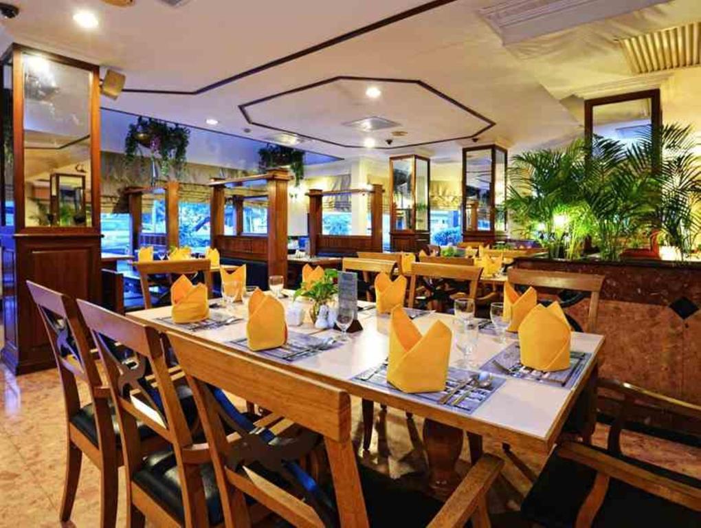 Holiday Villa Hotel City Centre Phnom Penh Exterior foto